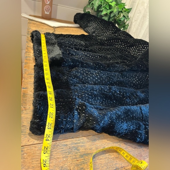 GALERIE DE LA FOURRURE Black Rabbit Fur Coat - Size M - Picture 7 of 16